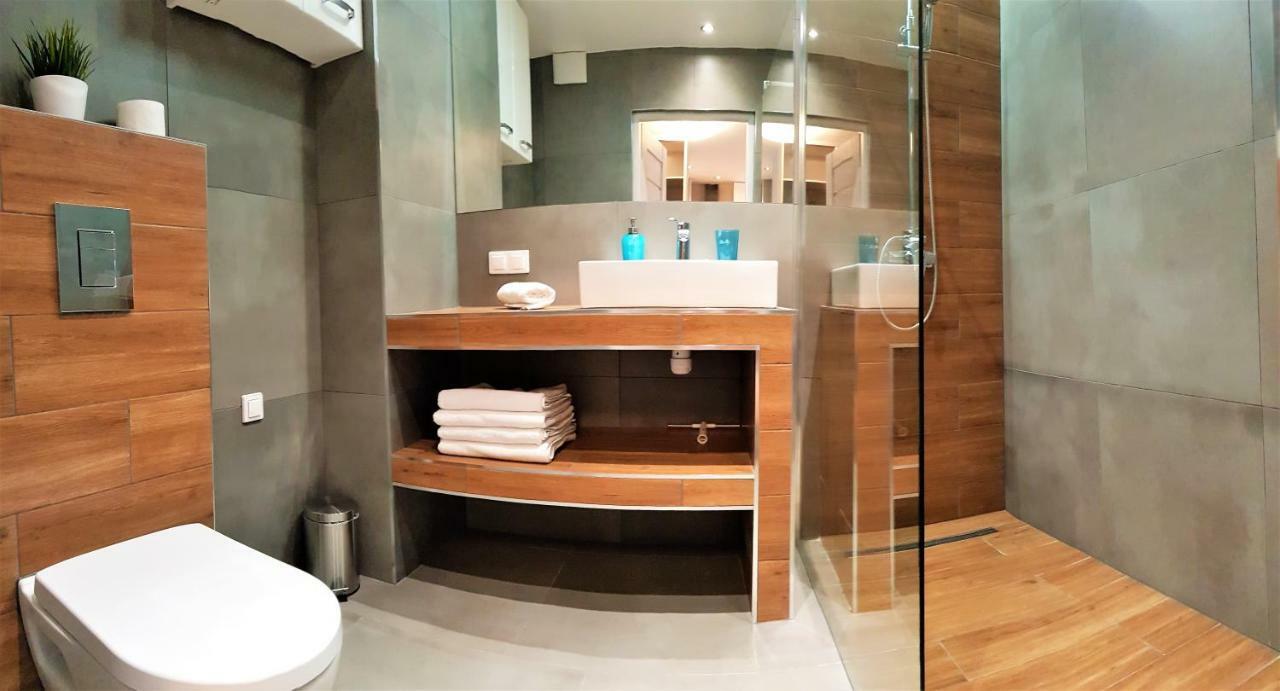 Apartament B&F Poznan Business & Family Nalkowskiej Ngoại thất bức ảnh