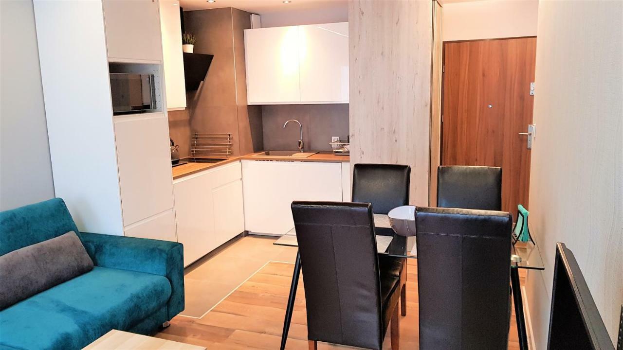 Apartament B&F Poznan Business & Family Nalkowskiej Ngoại thất bức ảnh