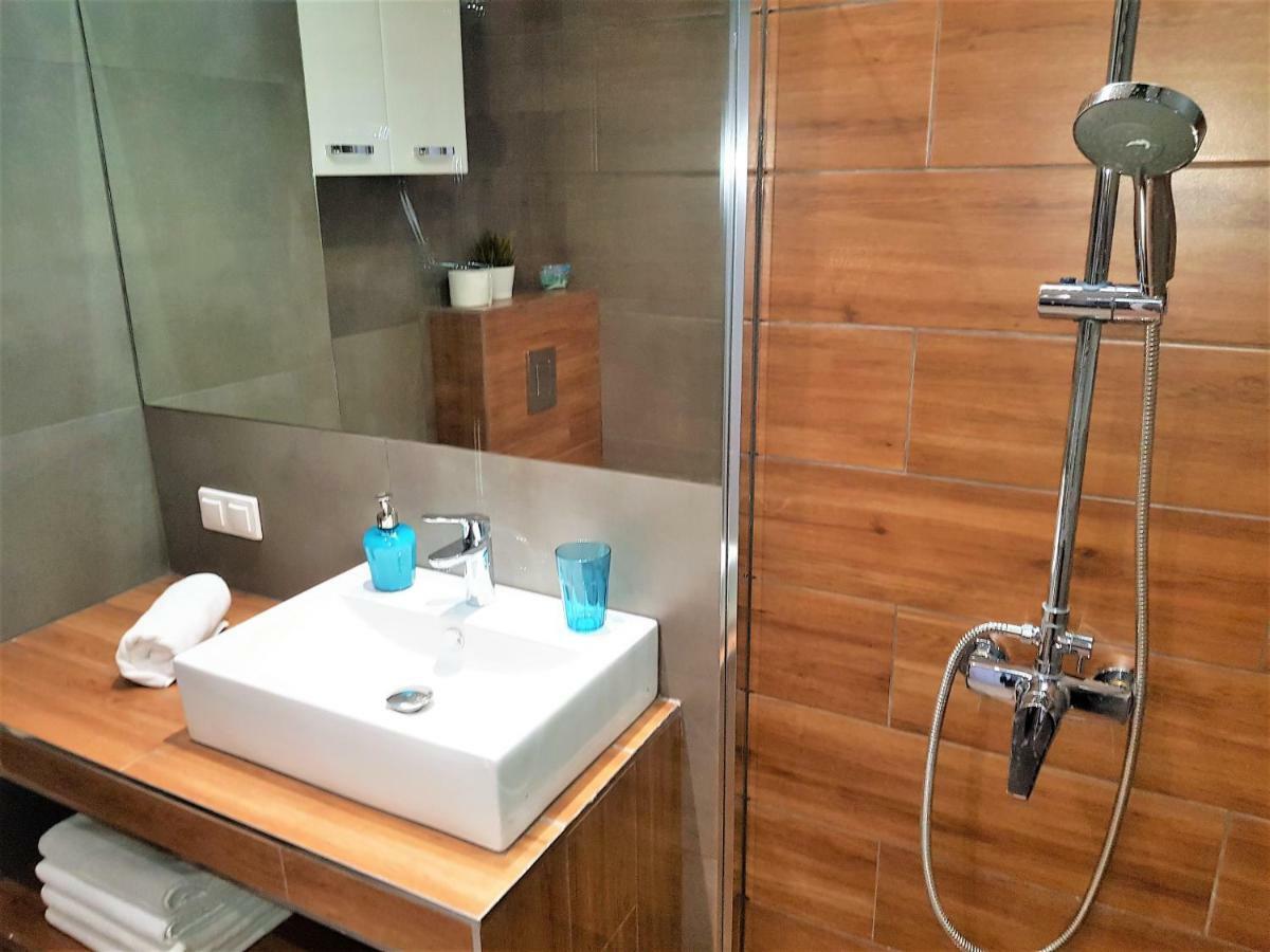 Apartament B&F Poznan Business & Family Nalkowskiej Ngoại thất bức ảnh