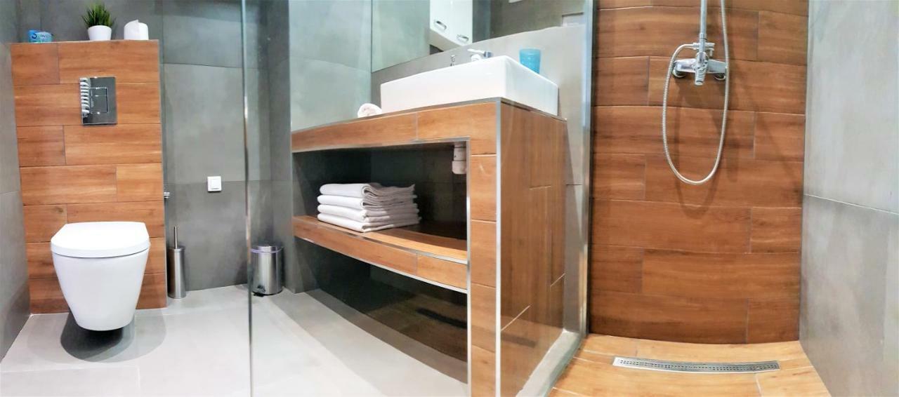 Apartament B&F Poznan Business & Family Nalkowskiej Ngoại thất bức ảnh